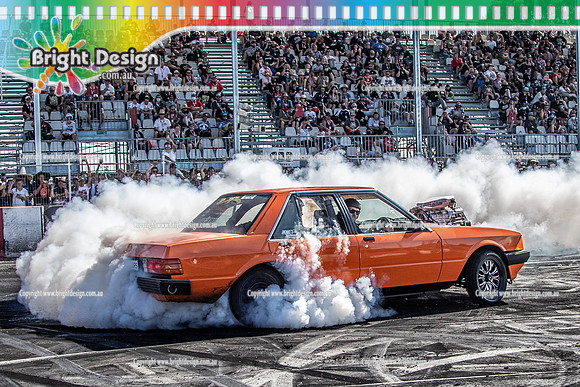 Summernats 34 Sunday 9 Jan 2022  BDMP2235  4DH8RS BURNOUT