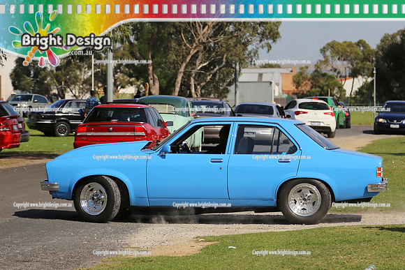 All Holden Day @  Dandeonong 7 April 2013  Bright Design (1519)  ZGY566