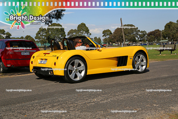 All Holden Day @  Dandeonong 7 April 2013  Bright Design (1412)  YWE537