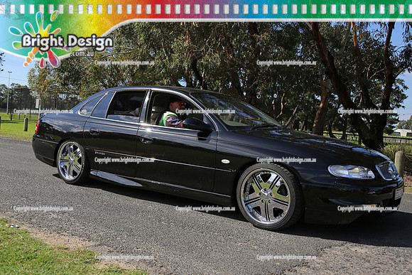 All Holden Day @  Dandeonong 7 April 2013  Bright Design (1329)  GRNGE1