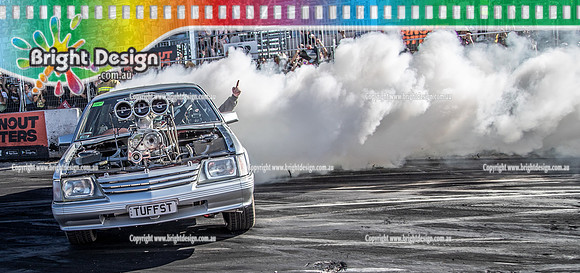 Summernats 34 Saturday 8 Jan 2022  BDMP8481  TUFFST BURNOUT