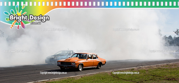 ECM - Easter Car Mania #1 Winton Raceway  MON 21 April 2014   (10156)  HYPOHQ  ENTRANT 118 BLUE UTE