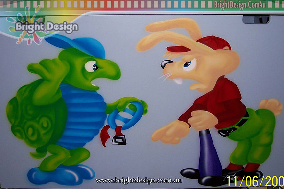 L400 Custom Painted by Bright Design Airbrush Studio (2)
