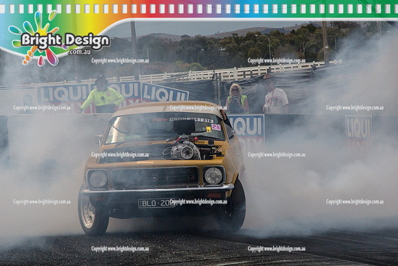 Summernats 28 Sunday 4 Jan 2015  BD  (8232)  BLO202 BURNOUT