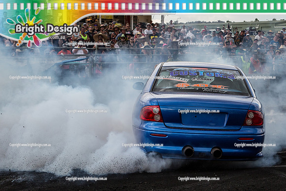 Summernats 28 Sunday 4 Jan 2015  BD  (8415)  NUTTD8 BURNOUT