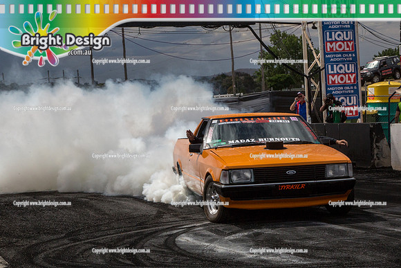 Summernats 28 Sunday 4 Jan 2015  BD  (8216)  TYRKILR BURNOUT