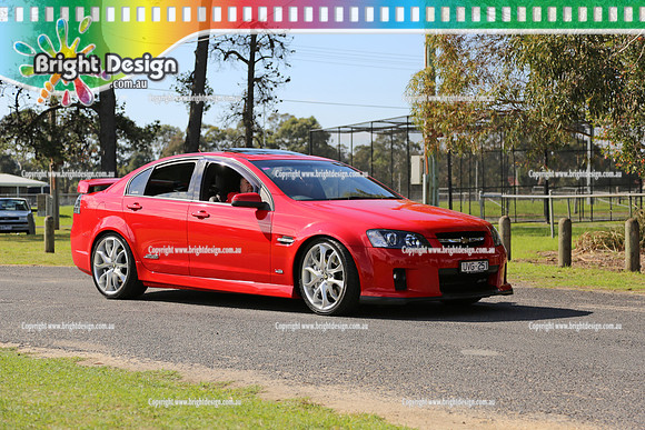 All Holden Day @  Dandeonong 7 April 2013  Bright Design (1392)  UVG251