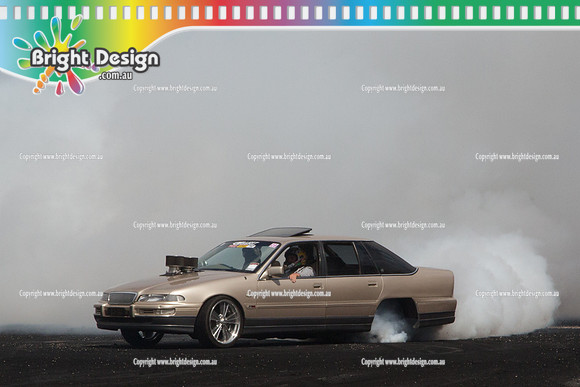 Summernats 28 Sunday 4 Jan 2015  BD  (8304)   GLDCLS BURNOUT