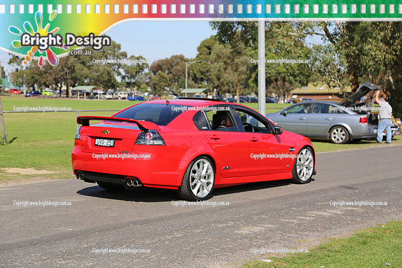 All Holden Day @  Dandeonong 7 April 2013  Bright Design (1395)  UVG251