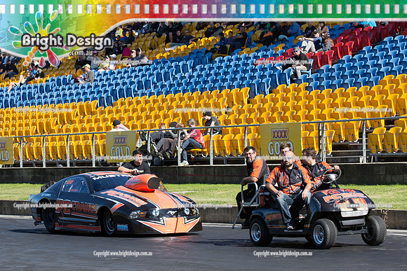 X-Champs @ Sydney Dragway SUN 4 May 2014  (6402)  JASON GRIMA   PRO STOCK 1212  CROWD