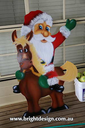 2- S-14 a Santa on Horse 1 Outdoor Christmas Decoration by Bright Design (6)