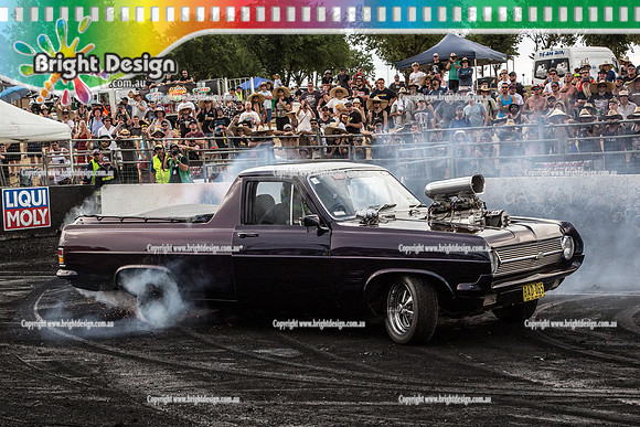 Summernats 28 Sunday 4 Jan 2015  BD  (8343)  BAD065 BURNOUT