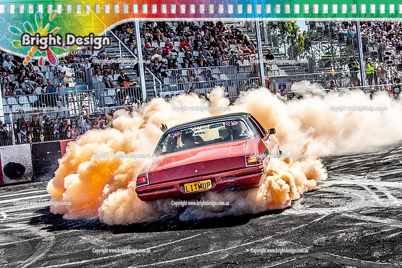 Summernats 34 Sunday 9 Jan 2022  BDMP2287  LITMUP BURNOUT