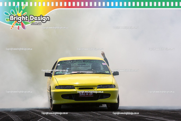 Summernats 28 Saturday 3 Jan 2015  BD (4634)  BAGMUP BURNOUT