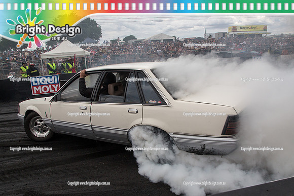 Summernats 28 Sunday 4 Jan 2015  BD  (7748)  3FIVE5 BURNOUT