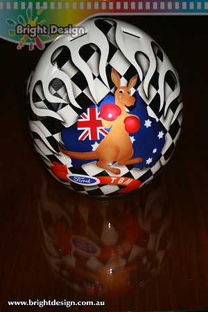 CA49 centre top Boxing Kangaroo Helmet Custom Airbrushed by Bright Design Custom Body n Paint