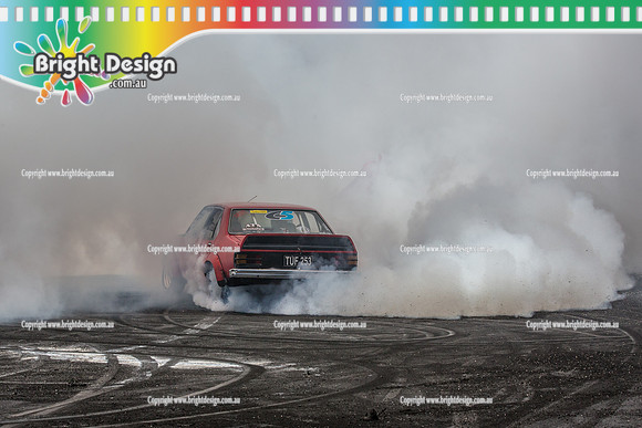Summernats 28 Saturday 3 Jan 2015  BD (4673)  TUF253 BURNOUT