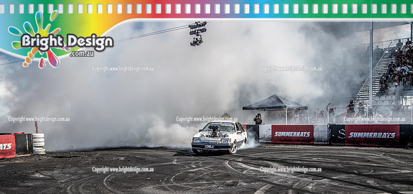 Summernats 34 Sunday 9 Jan 2022  BDMP2644  CEMBLO BURNOUT