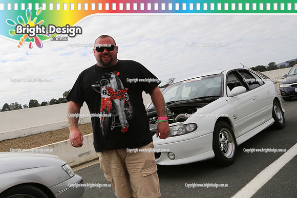 ECM - Easter Car Mania #1 Winton Raceway  SUN 20 April 2014   (3268)  CROWD