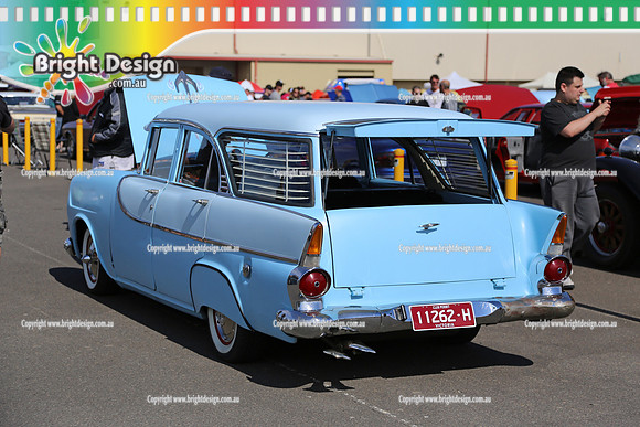 All Holden Day @  Dandeonong 7 April 2013  Bright Design (1067)  11262H
