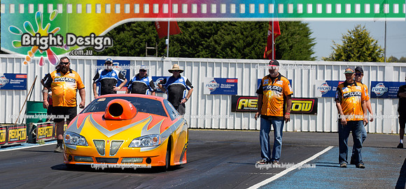 Areoflow Nitro Funny Cars @ Portland 1 Feb 2014  (1040)  AAPA 990 HUGO    RACE GLIDES  CROWD