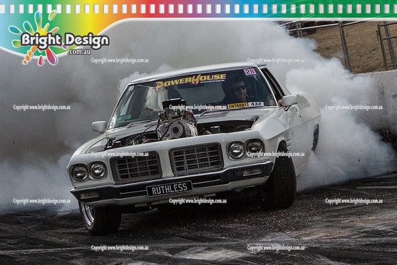 Summernats 28 Sunday 4 Jan 2015  BD  (8324)  RUTHLESS BURNOUT