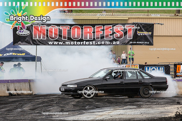Motorfest @ Lardner Park  March 2015 SUNDAY  (18040)  SKINVN BURNOUT