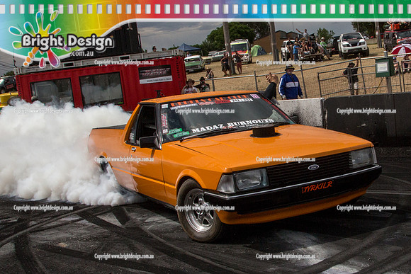 Summernats 28 Sunday 4 Jan 2015  BD  (8221)  TYRKILR BURNOUT