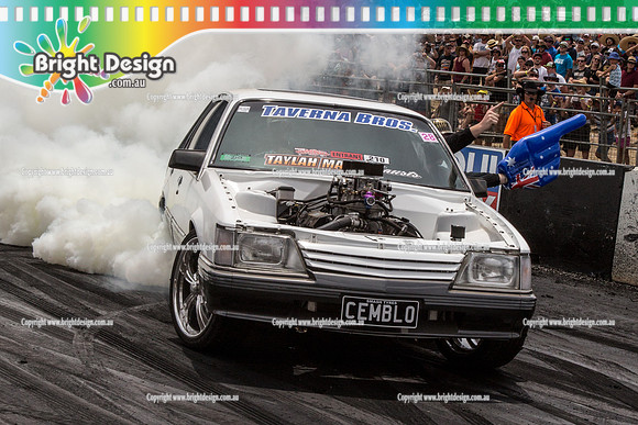 Summernats 28 Sunday 4 Jan 2015  BD  (7853)  CEMBLO BURNOUT