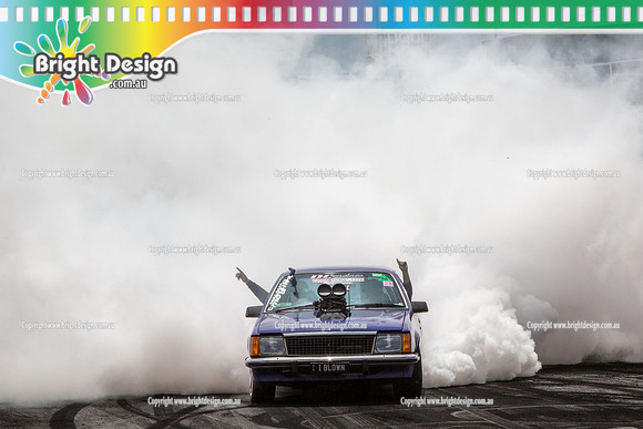 Summernats 28 Sunday 4 Jan 2015  BD  (7929)  IBLOWN BURNOUT