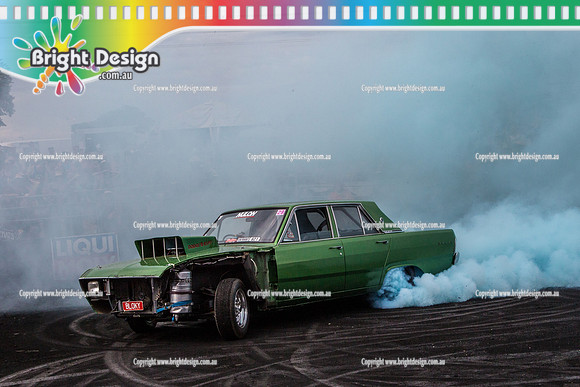 Summernats 28 Sunday 4 Jan 2015  BD  (8272)  BLOKY BURNOUT