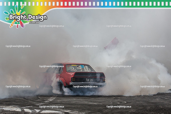 Summernats 28 Saturday 3 Jan 2015  BD (4672)  TUF253 BURNOUT