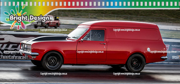 Fast Friday Street Meet Drag Racing @ Calder Park Raceway Drag Racing Firday 13 Nov 2015   (39132)-2  VAN 145 AFR195