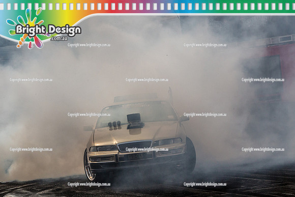 Summernats 28 Sunday 4 Jan 2015  BD  (8297)   GLDCLS BURNOUT