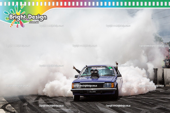 Summernats 28 Sunday 4 Jan 2015  BD  (7933)  IBLOWN BURNOUT