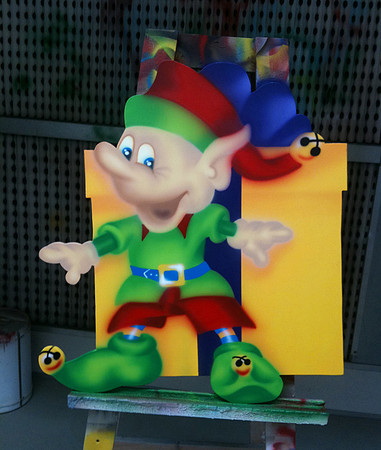 4- E-11 a Hiding Elf Outdoor Christmas Display Custom Airbrushed by Bright Design