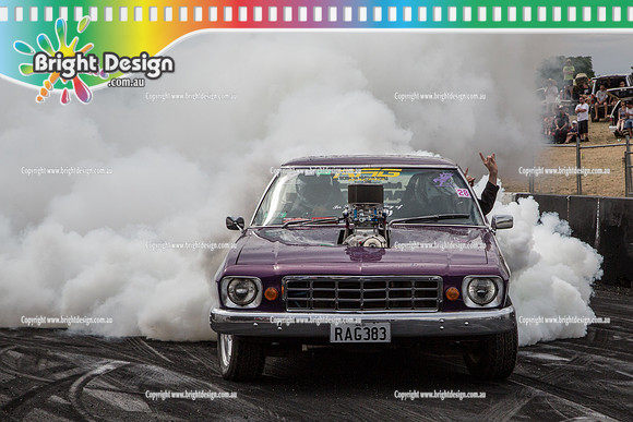 Summernats 28 Sunday 4 Jan 2015  BD  (8205)  RAG383 BURNOUT