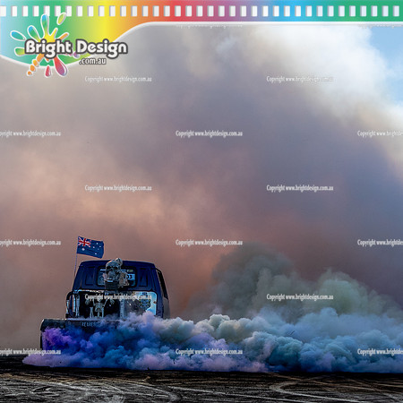 Skid City Pro Show #1 @ Swan Hill 21 June 2025 (17055)-3 REARENDED BURNOUT KEN HIBBERT