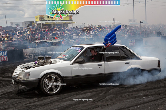 Summernats 28 Sunday 4 Jan 2015  BD  (7874)  CEMBLO BURNOUT