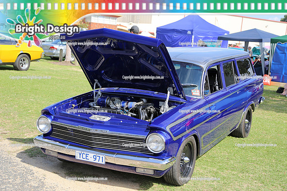All Holden Day @  Dandeonong 7 April 2013  Bright Design (1019)  YCE971