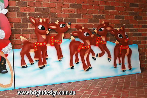 1- SS-05 B www Reindeers from Santa Sliegh Outdoor Christmas Decoration