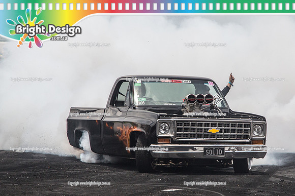 Summernats 28 Sunday 4 Jan 2015  BD  (7901)  SOLID BURNOUT