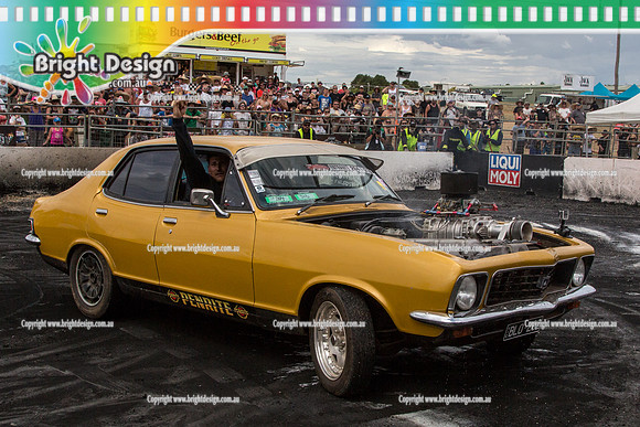 Summernats 28 Sunday 4 Jan 2015  BD  (8255)  BLO202 BURNOUT