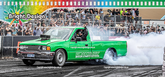Summernats 34 Sunday 9 Jan 2022  BDMP0582  KNGTFF BURNOUT