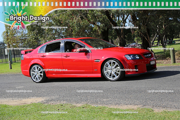 All Holden Day @  Dandeonong 7 April 2013  Bright Design (1394)  UVG251