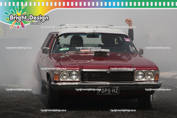 Summernats 28 Sunday 4 Jan 2015  BD  (8292)  POPSHZ BURNOUT