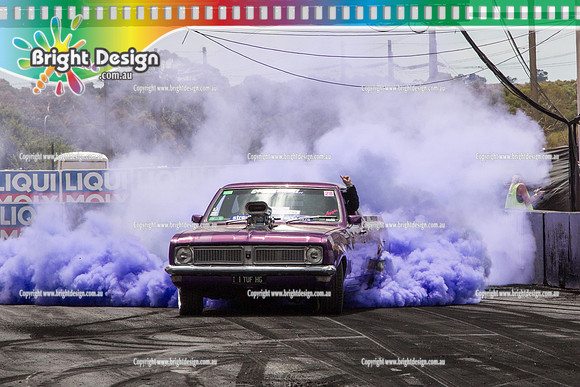 Summernats 28 Sunday 4 Jan 2015  BD  (8090)  1TUFHG BURNOUT