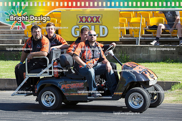 X-Champs @ Sydney Dragway SUN 4 May 2014  (6403)  JASON GRIMA   PRO STOCK 1212  CROWD