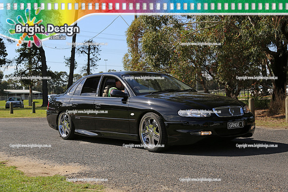 All Holden Day @  Dandeonong 7 April 2013  Bright Design (1328)  GRNGE1