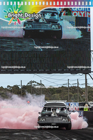 Summernats 28 Sunday 4 Jan 2015  BD  (8418)  WEBI BURNOUT